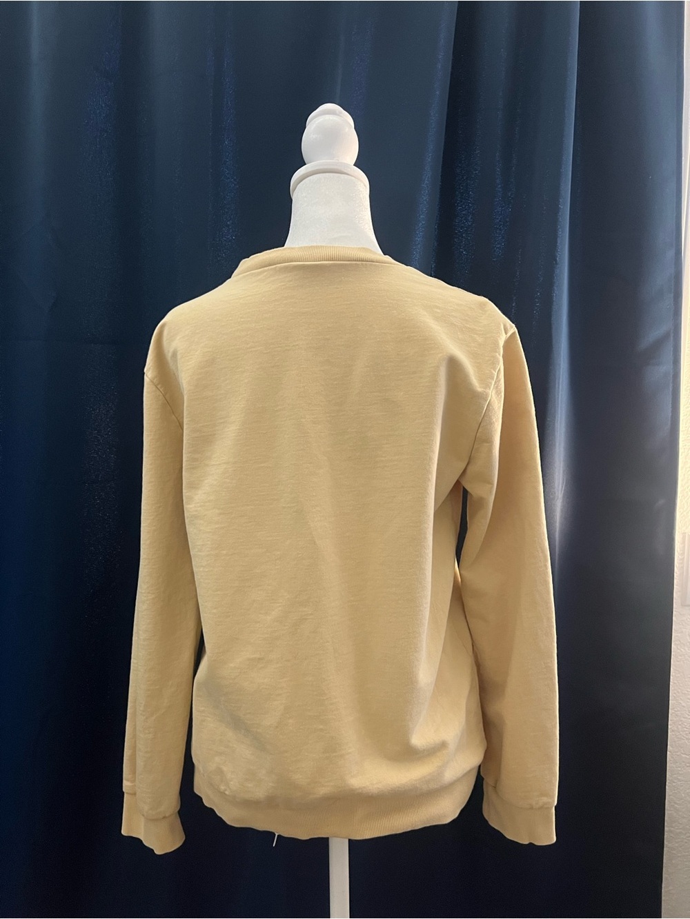 “MAMA” Retro Daisy Crewneck Sweatshirt – Size S - Picture 4 of 7